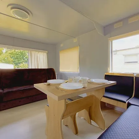Camping Obok Plazy